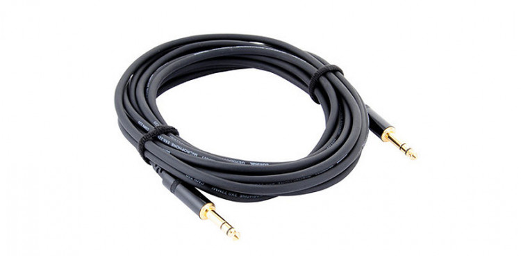Инструментальный кабель Cordial CFM 6 VV