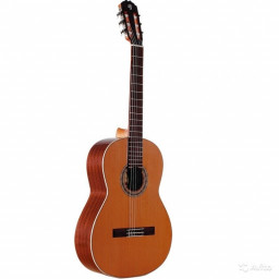PRUDENCIO 004 А 4/4 классическая гитара PRUDENCIO 004 А 4/4 классическая гитара